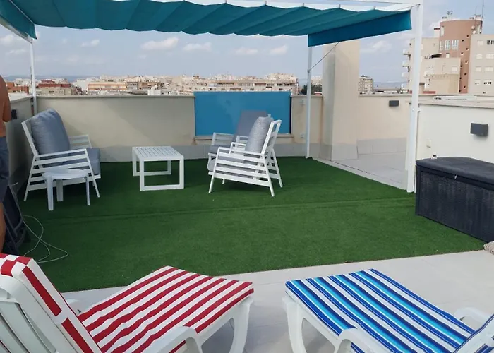 Penthouse Center Torrevieja, Private Terrace, Near The Appartement Torrevieja