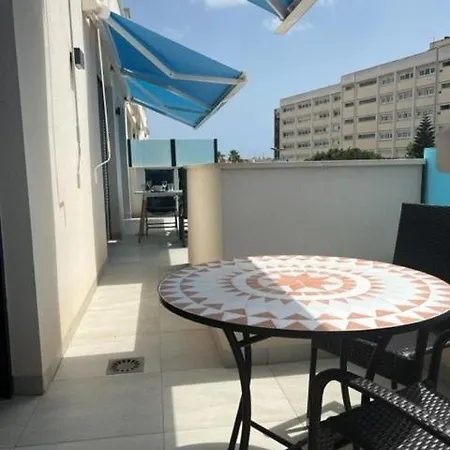 Apartment Penthouse Center Torrevieja, Private Terrace, Near The Torrevieja