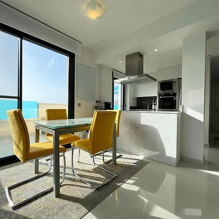 Apartment Penthouse Center Torrevieja, Private Terrace, Near The