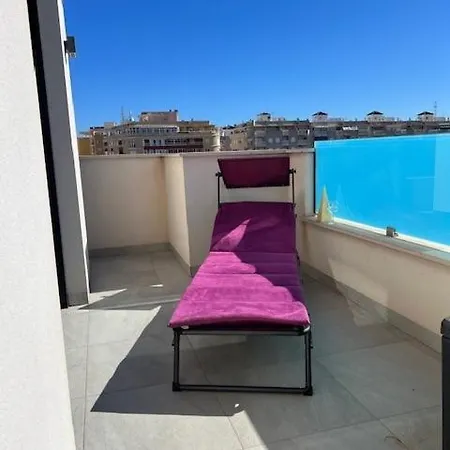 Penthouse Center Torrevieja, Private Terrace, Near The טורבייחה